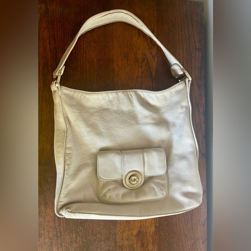 Michael Kors Vintage Off White Shoulder Hobo Bag